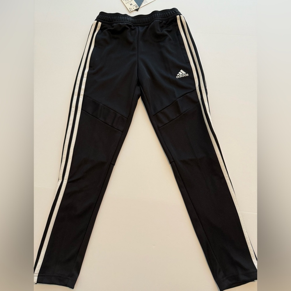 NWT Adidas Youth Trio 19 Football/Soccer Black  Track Pants, Size Medium